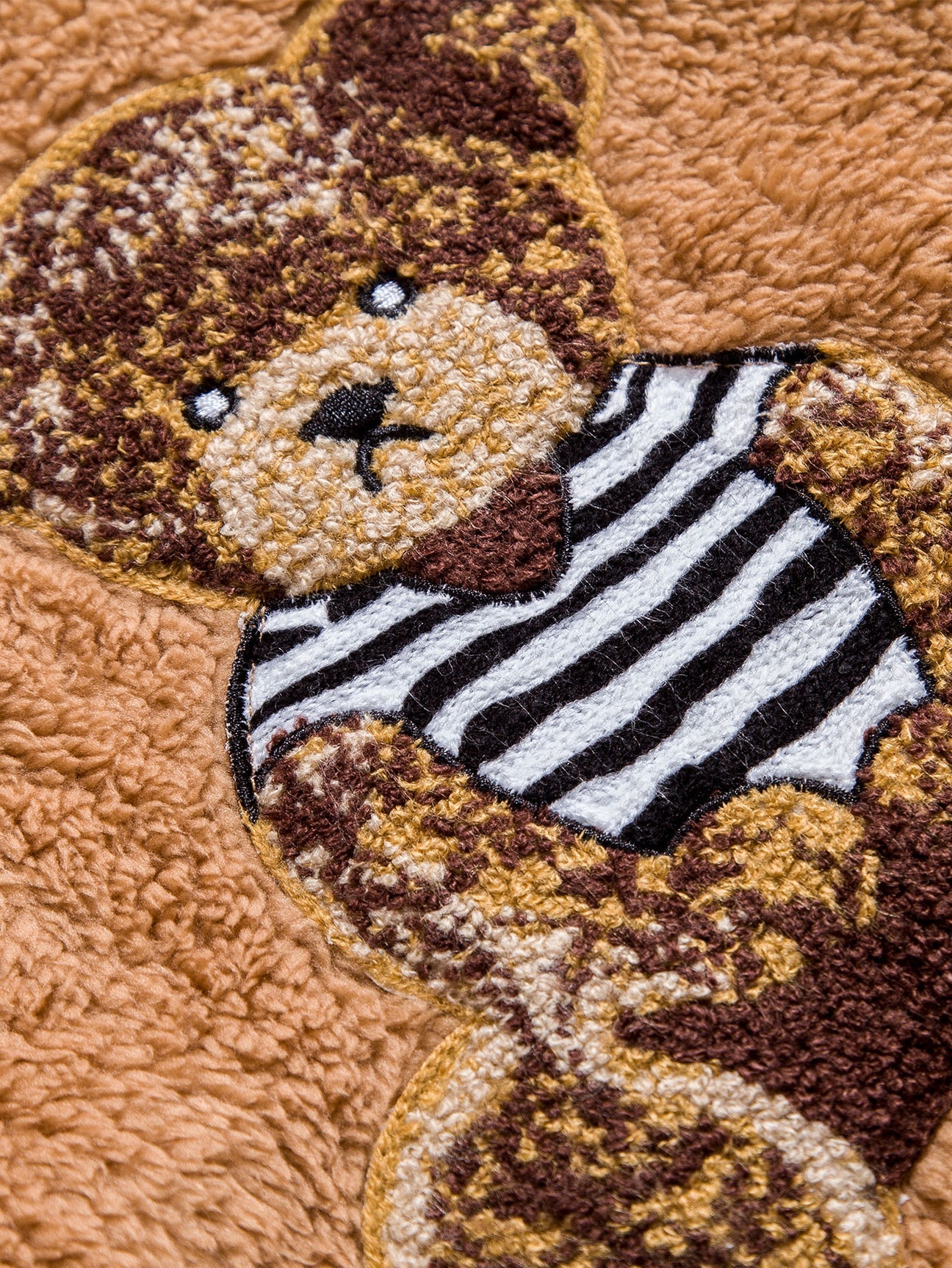 Beau Garcon | Bear Embroidered Patch Teddy Hoodie