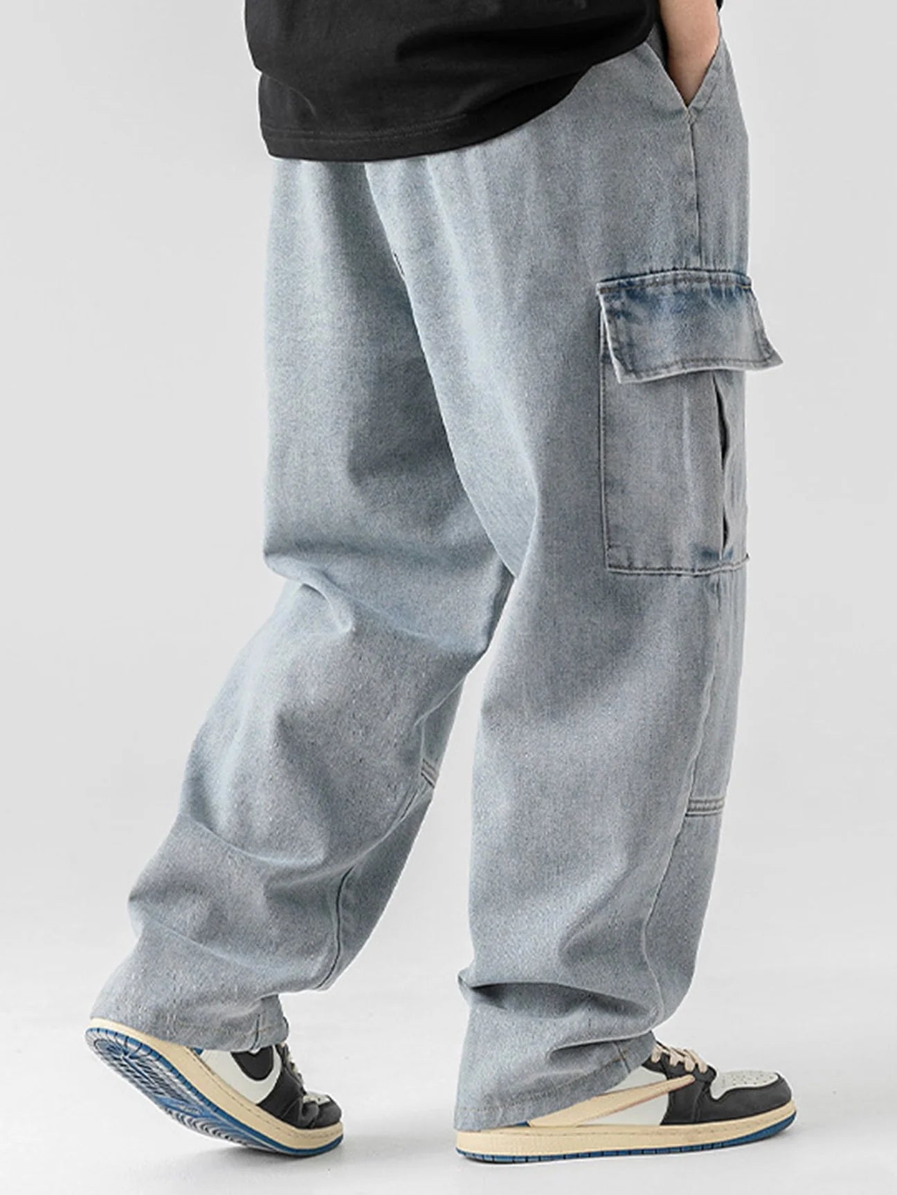 Beau Garcon | Elastic Waist Relax Fit Straight Leg Cargo Jeans