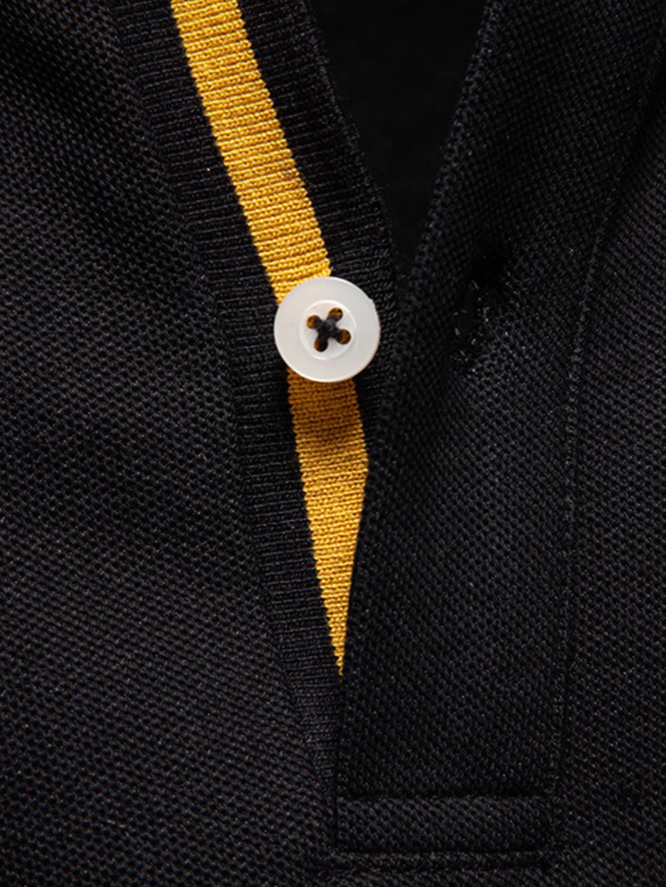 Beau Garcon | Long Sleeved Giraffe Embroidery Polo Shirt