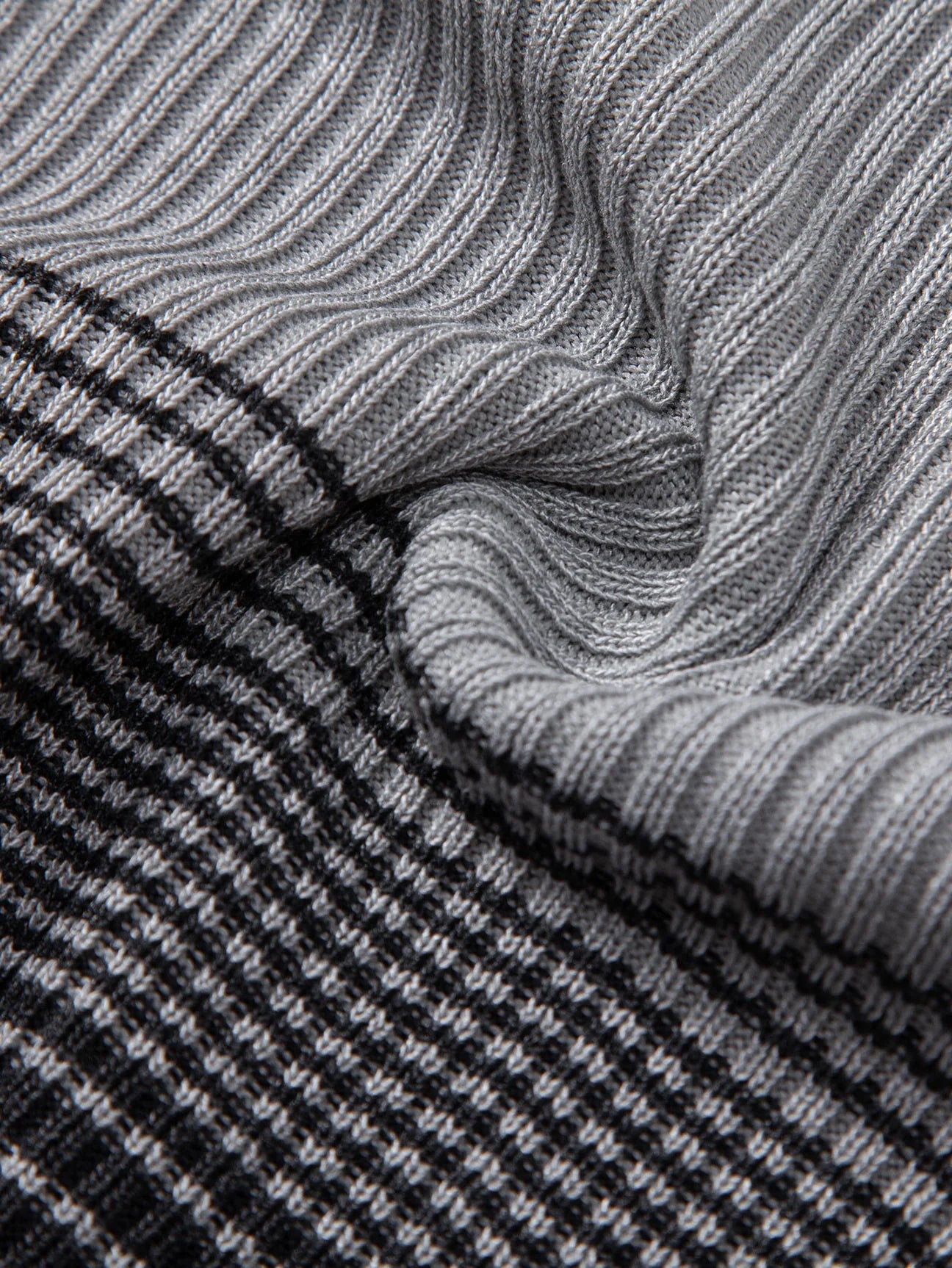 Beau Garcon | Striped Gradient Knitted Polo Shirt